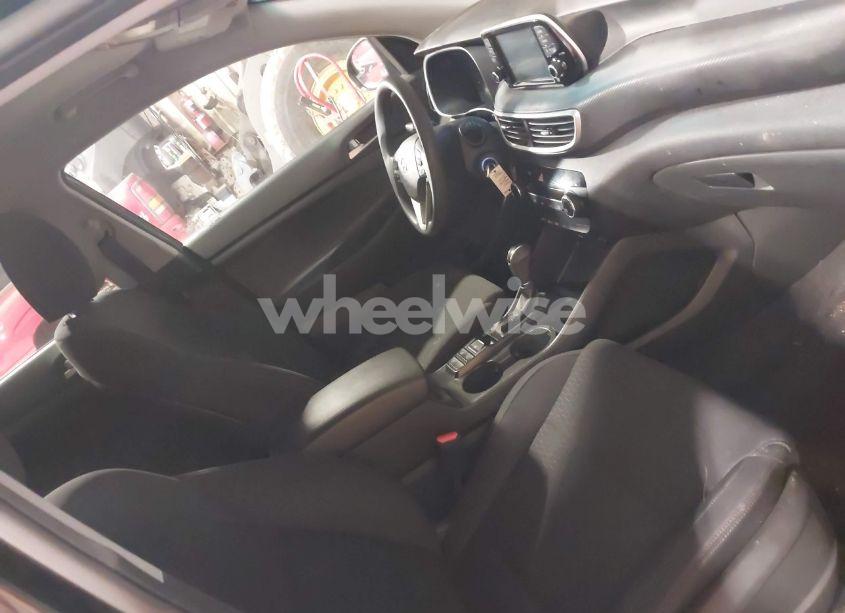 Photo 5 of 2021 Hyundai Tucson SE (VIN KM8J2CA41MU348241)