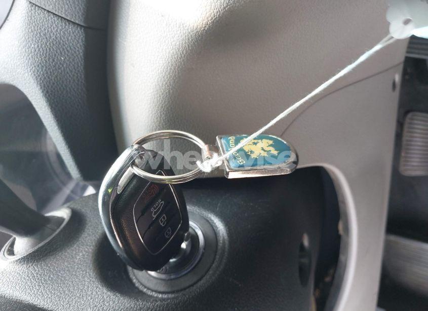 Photo 11 of 2018 Hyundai Tucson SE (VIN KM8J2CA42JU768621)