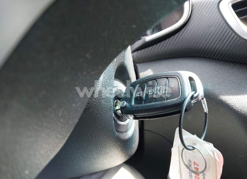 Photo 11 of 2020 Hyundai Tucson SE (VIN KM8J2CA42LU087393)