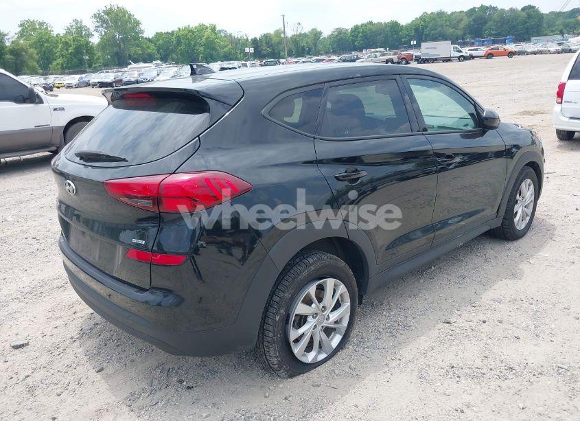 Photo 4 of 2020 Hyundai Tucson SE (VIN KM8J2CA42LU107612)