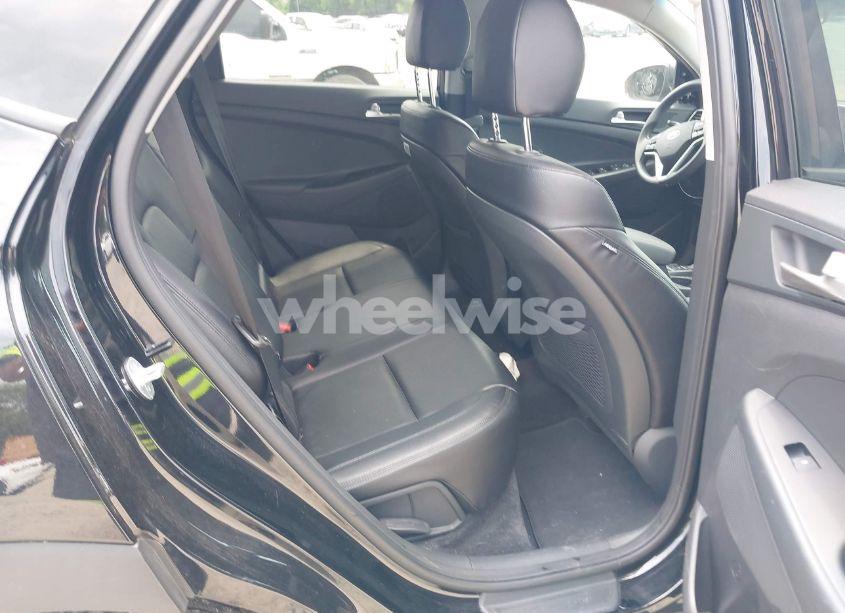 Photo 8 of 2020 Hyundai Tucson SE (VIN KM8J2CA42LU107612)