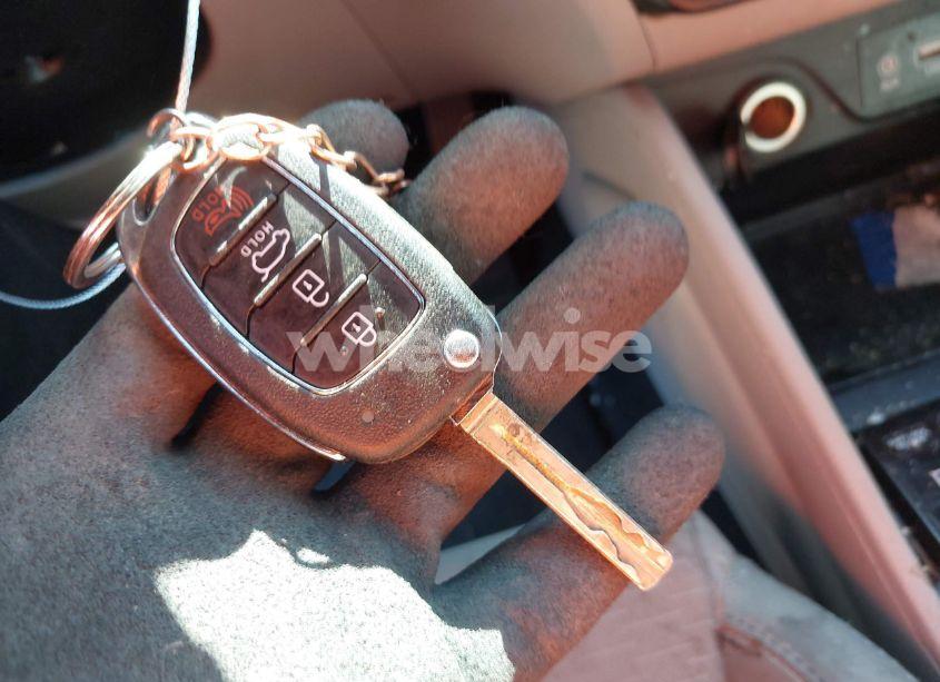 Photo 11 of 2020 Hyundai Tucson SE (VIN KM8J2CA42LU154252)