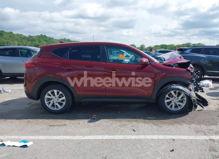 Photo 13 of 2019 Hyundai Tucson SE (VIN KM8J2CA44KU937152)