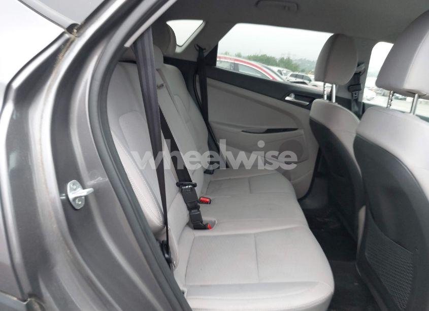 Photo 8 of 2020 Hyundai Tucson SE (VIN KM8J2CA45LU161342)