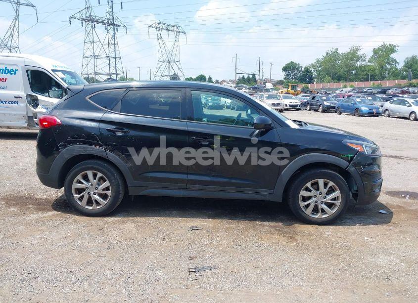 Photo 14 of 2019 Hyundai Tucson SE (VIN KM8J2CA46KU865080)