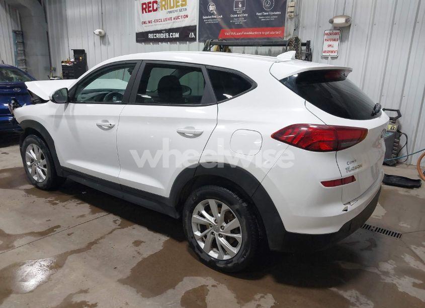 Photo 3 of 2020 Hyundai Tucson SE (VIN KM8J2CA46LU135560)