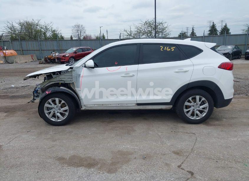 Photo 15 of 2020 Hyundai Tucson SE (VIN KM8J2CA47LU112028)