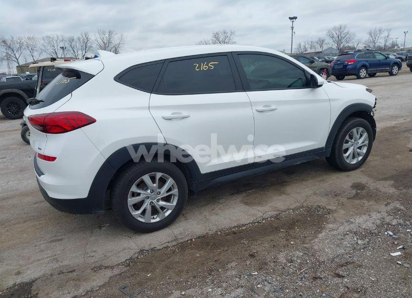 Photo 4 of 2020 Hyundai Tucson SE (VIN KM8J2CA47LU112028)