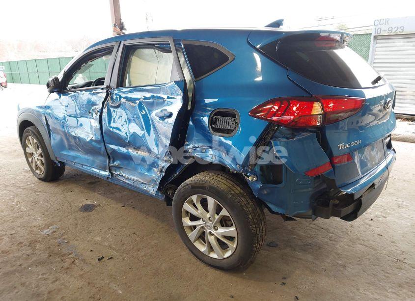 Photo 3 of 2019 Hyundai Tucson SE (VIN KM8J2CA48KU993577)