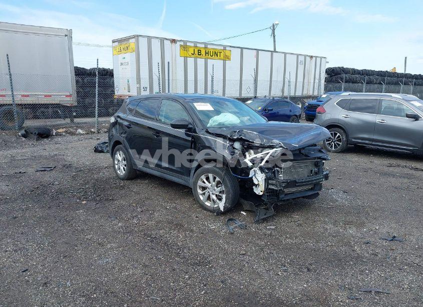 2019 Hyundai Tucson SE (VIN KM8J2CA49KU072789) main photo