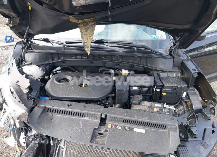 Photo 10 of 2019 Hyundai Tucson SE (VIN KM8J2CA49KU072789)