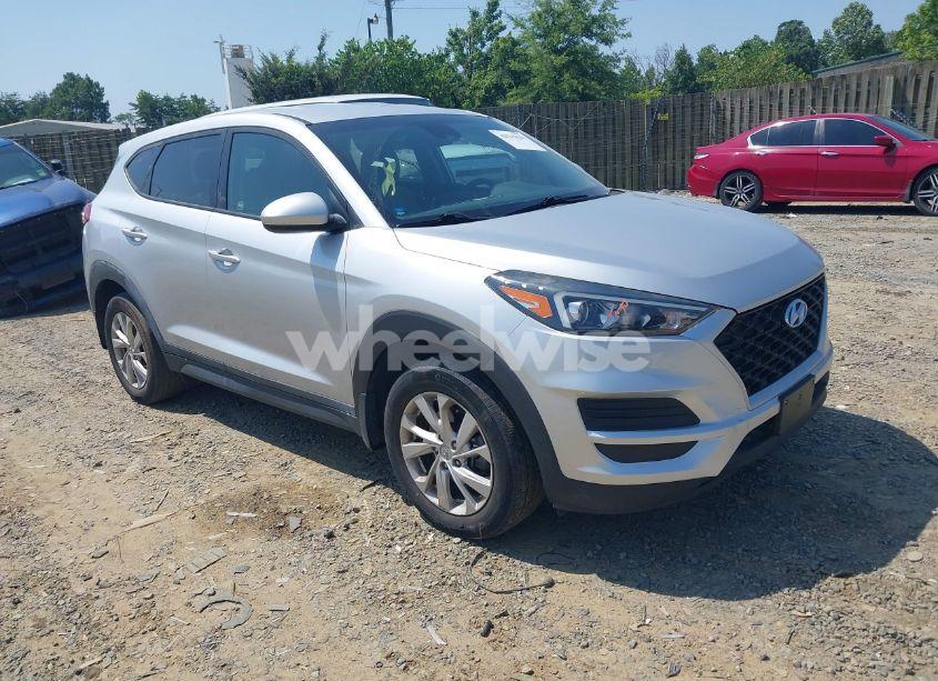2019 Hyundai Tucson SE (VIN KM8J2CA49KU894685) main photo