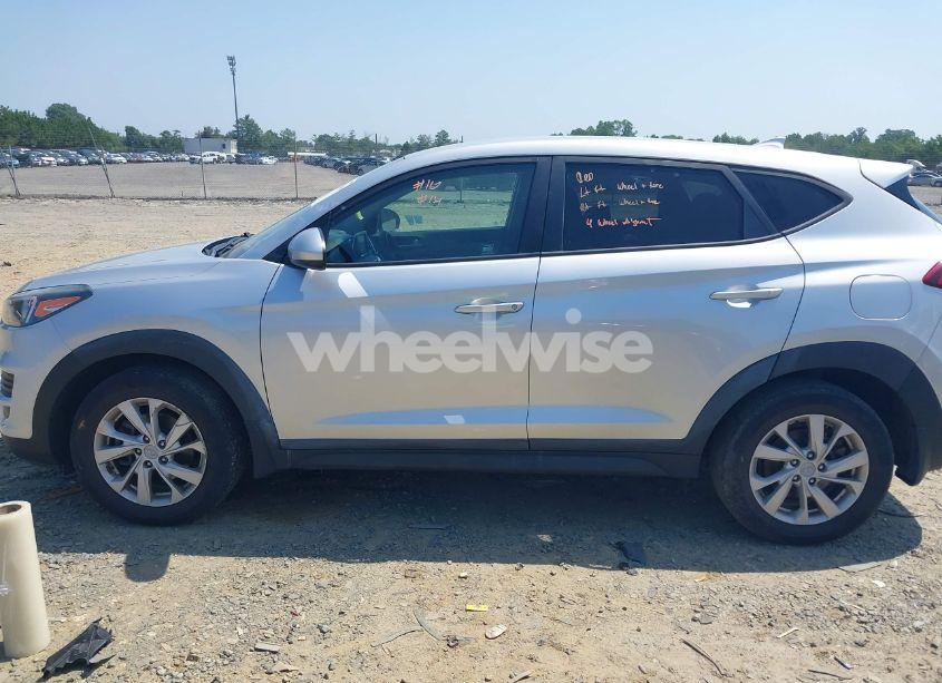 Photo 14 of 2019 Hyundai Tucson SE (VIN KM8J2CA49KU894685)