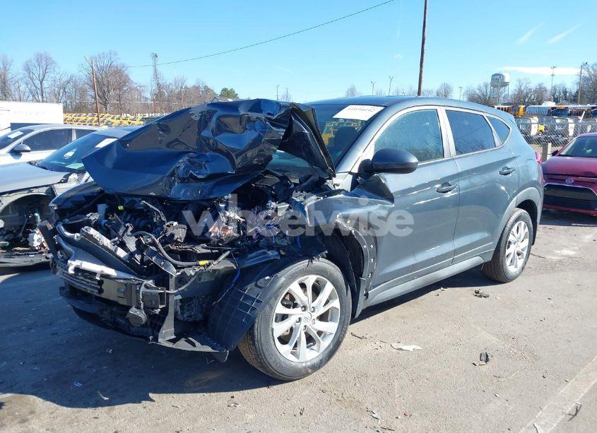 Photo 2 of 2021 Hyundai Tucson SE (VIN KM8J2CA49MU332899)