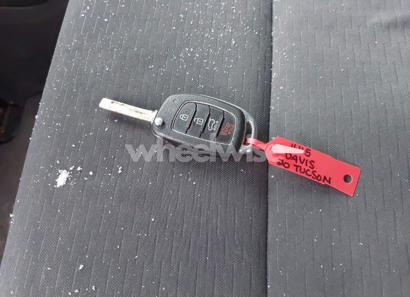 Photo 11 of 2020 Hyundai Tucson SE (VIN KM8J2CA4XLU132483)