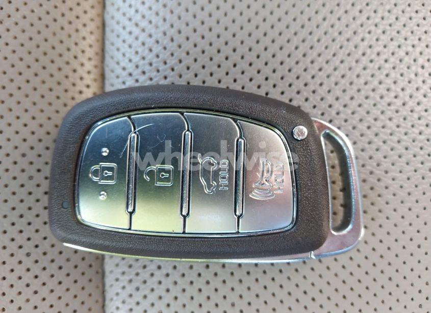 Photo 11 of 2016 Hyundai Tucson LIMITED (VIN KM8J33A20GU058654)