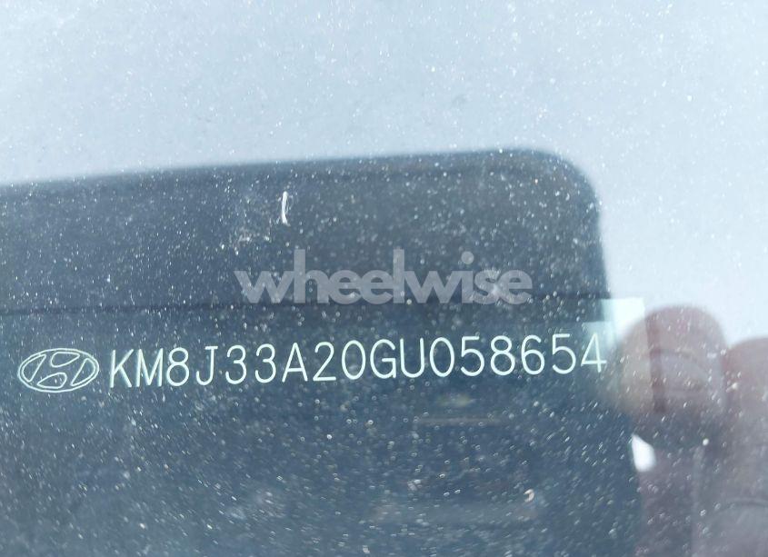 Photo 9 of 2016 Hyundai Tucson LIMITED (VIN KM8J33A20GU058654)