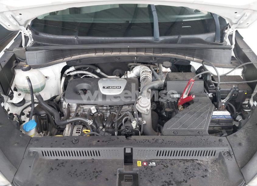 Photo 10 of 2016 Hyundai Tucson SPORT (VIN KM8J33A20GU074997)