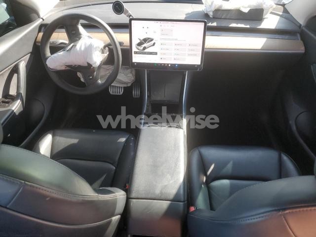 Photo 4 of 2021 TESLA MODEL Y (VIN KM8J33A20HU484801)