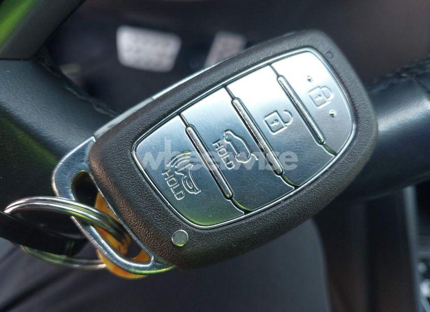 Photo 11 of 2017 Hyundai Tucson LIMITED (VIN KM8J33A21HU520852)