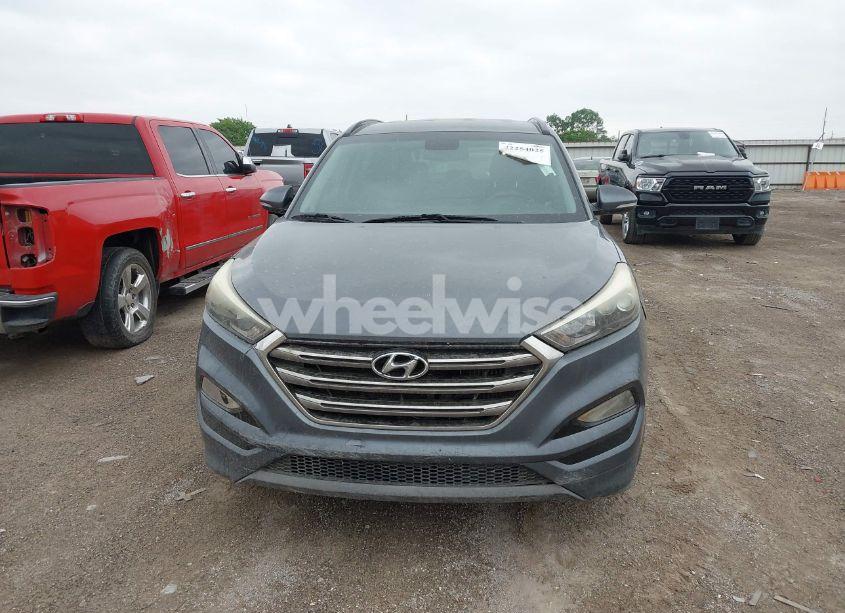 Photo 12 of 2016 Hyundai Tucson LIMITED (VIN KM8J33A22GU181677)