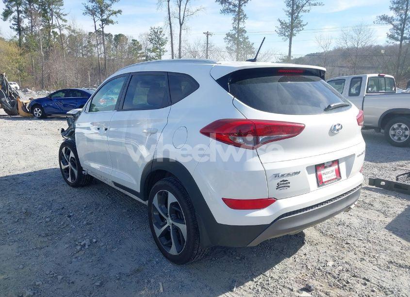 Photo 3 of 2016 Hyundai Tucson SPORT (VIN KM8J33A22GU211549)
