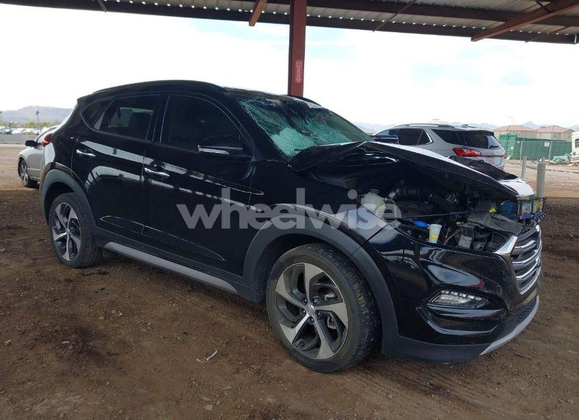 2017 Hyundai Tucson LIMITED (VIN KM8J33A22HU316495) main photo