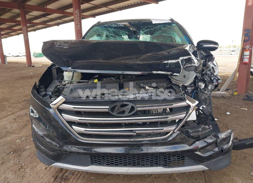 Photo 12 of 2017 Hyundai Tucson LIMITED (VIN KM8J33A22HU316495)