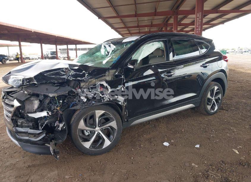 Photo 2 of 2017 Hyundai Tucson LIMITED (VIN KM8J33A22HU316495)