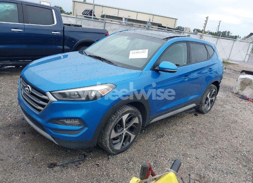 Photo 2 of 2018 Hyundai Tucson VALUE (VIN KM8J33A22JU731256)