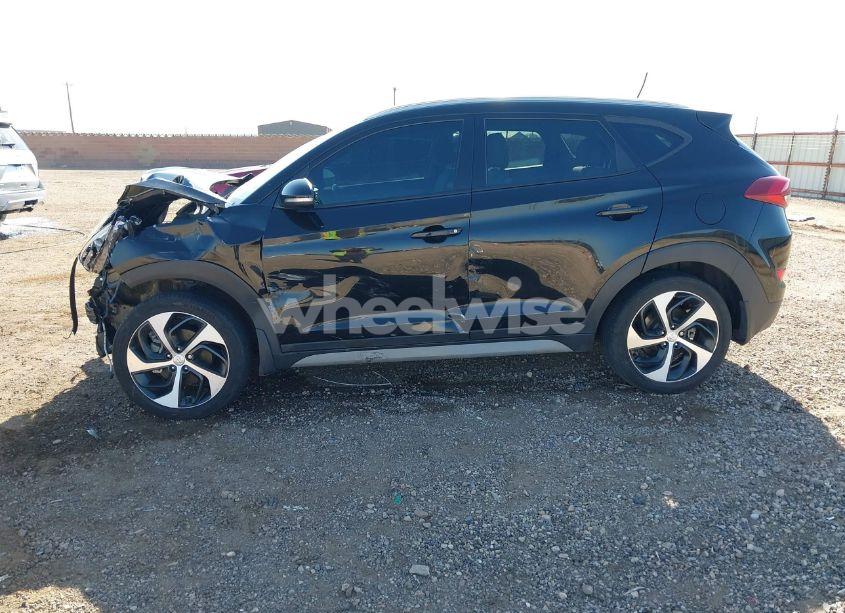 Photo 14 of 2017 Hyundai Tucson SPORT (VIN KM8J33A23HU490270)