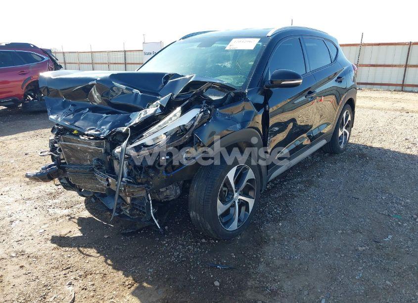 Photo 2 of 2017 Hyundai Tucson SPORT (VIN KM8J33A23HU490270)