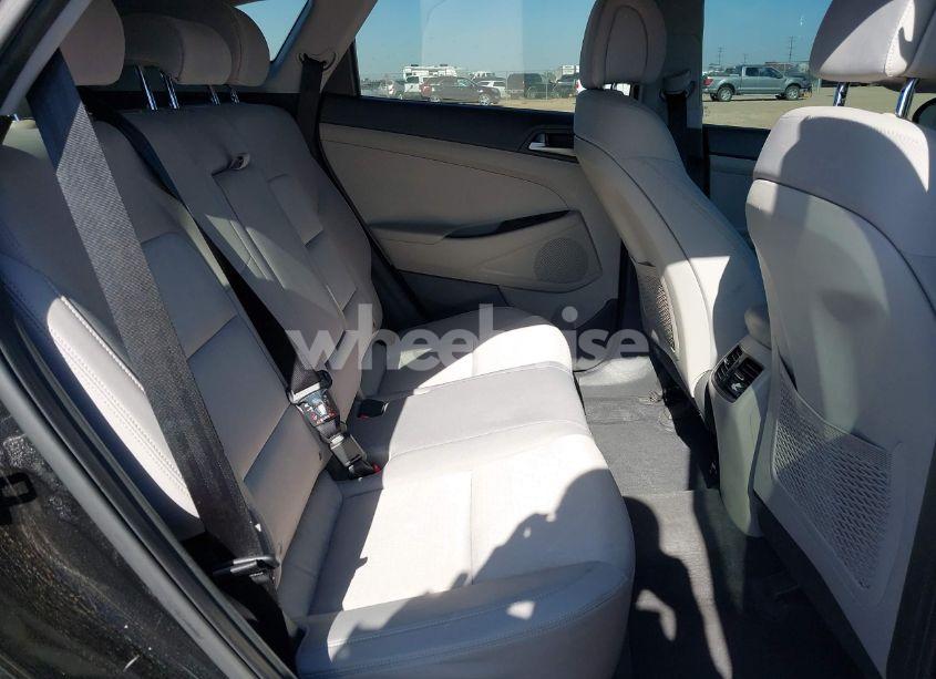 Photo 8 of 2017 Hyundai Tucson SPORT (VIN KM8J33A23HU490270)