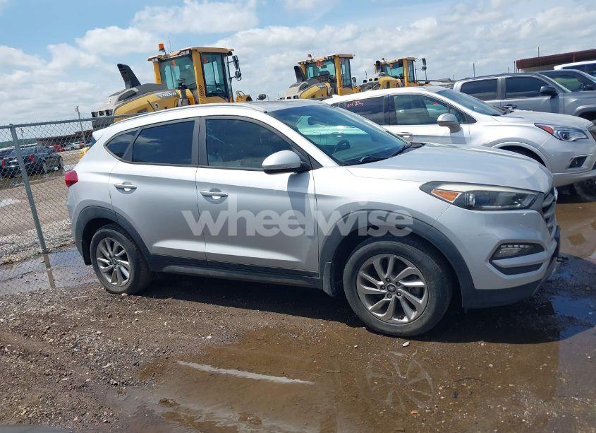 Photo 13 of 2016 Hyundai Tucson ECO (VIN KM8J33A25GU233478)
