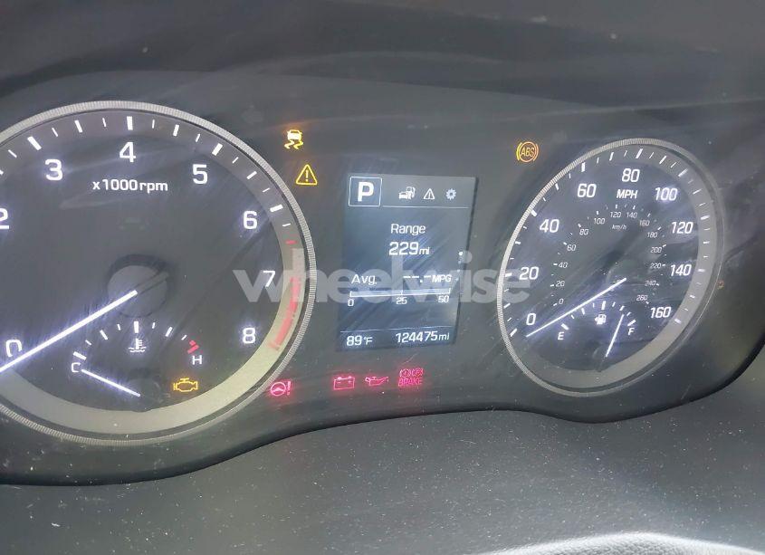 Photo 14 of 2016 Hyundai Tucson SPORT (VIN KM8J33A25GU268621)