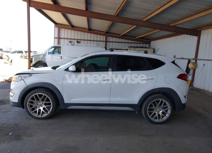 Photo 14 of 2017 Hyundai Tucson ECO (VIN KM8J33A25HU369675)