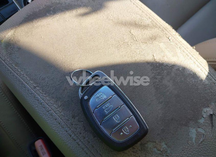 Photo 11 of 2016 Hyundai Tucson LIMITED (VIN KM8J33A28GU185216)