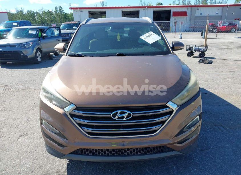 Photo 12 of 2016 Hyundai Tucson LIMITED (VIN KM8J33A28GU185216)