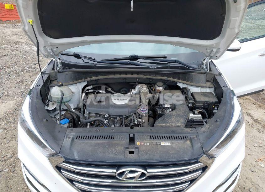 Photo 10 of 2017 Hyundai Tucson LIMITED (VIN KM8J33A28HU346908)