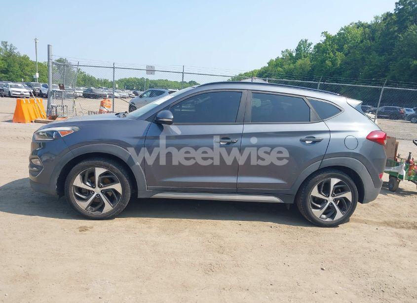 Photo 14 of 2017 Hyundai Tucson VALUE (VIN KM8J33A28HU559308)