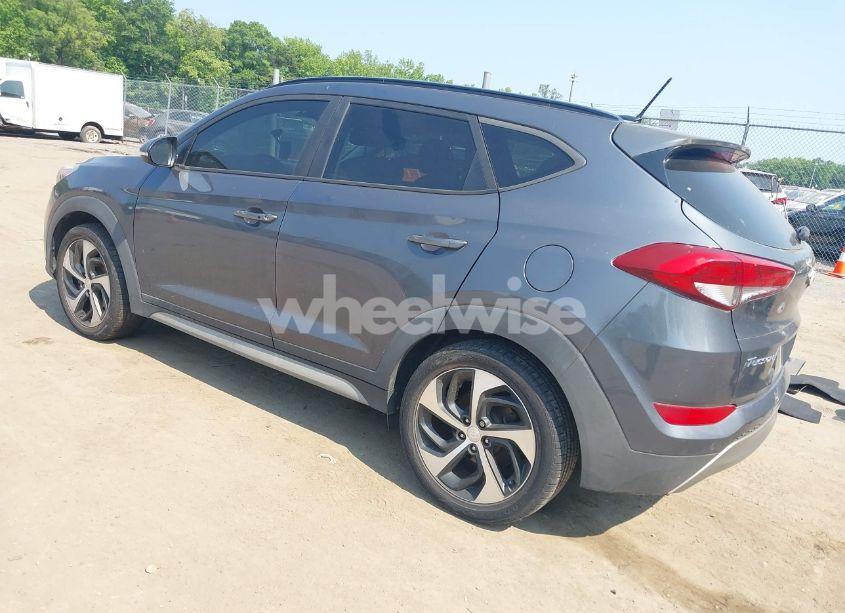 Photo 3 of 2017 Hyundai Tucson VALUE (VIN KM8J33A28HU559308)