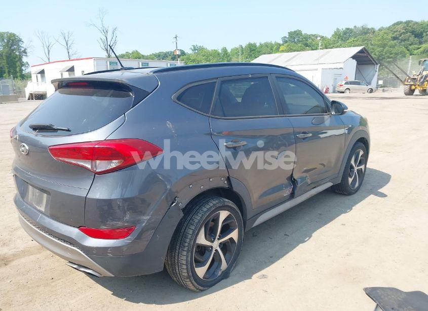 Photo 4 of 2017 Hyundai Tucson VALUE (VIN KM8J33A28HU559308)