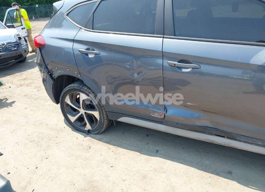 Photo 6 of 2017 Hyundai Tucson VALUE (VIN KM8J33A28HU559308)