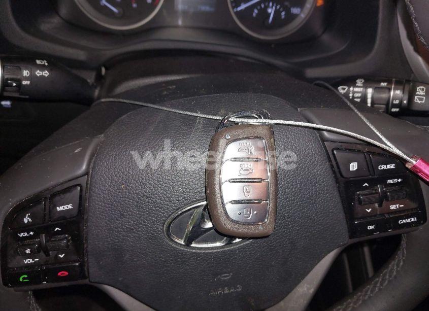 Photo 11 of 2018 Hyundai Tucson LIMITED (VIN KM8J33A28JU615981)