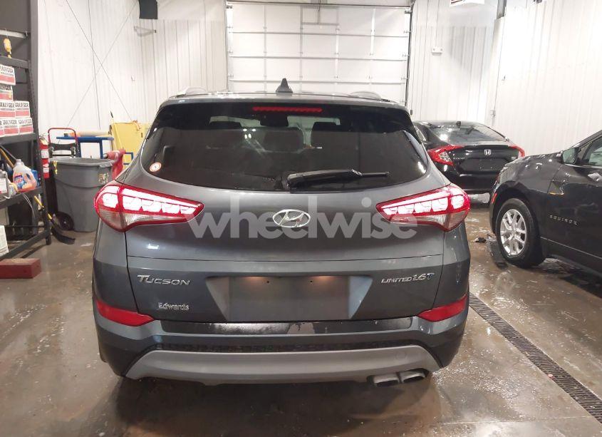 Photo 17 of 2018 Hyundai Tucson LIMITED (VIN KM8J33A28JU615981)