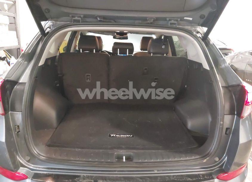 Photo 18 of 2018 Hyundai Tucson LIMITED (VIN KM8J33A28JU615981)