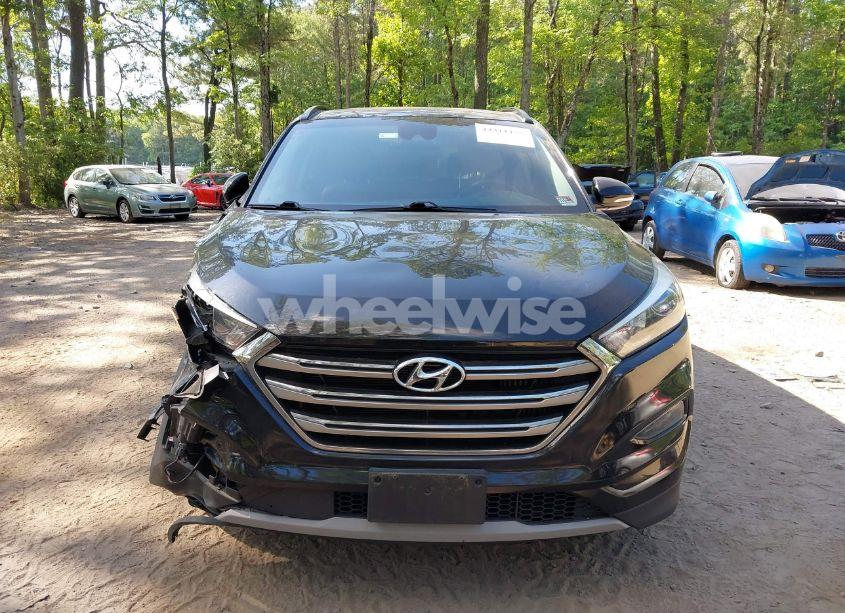 Photo 12 of 2018 Hyundai Tucson LIMITED (VIN KM8J33A28JU671855)