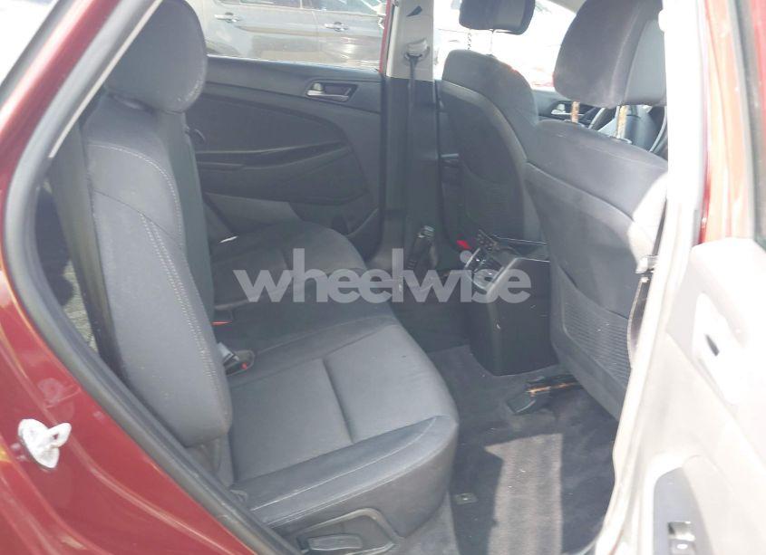 Photo 8 of 2018 Hyundai Tucson VALUE (VIN KM8J33A29JU794757)