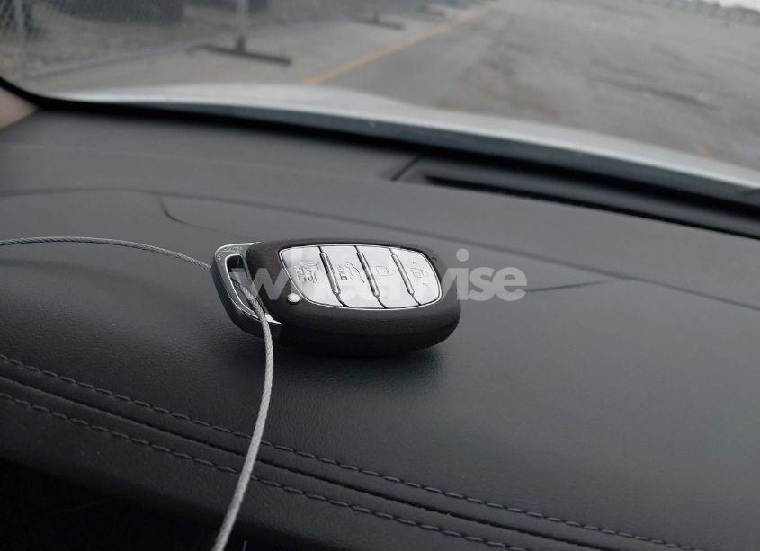 Photo 11 of 2016 Hyundai Tucson LIMITED (VIN KM8J33A2XGU037231)