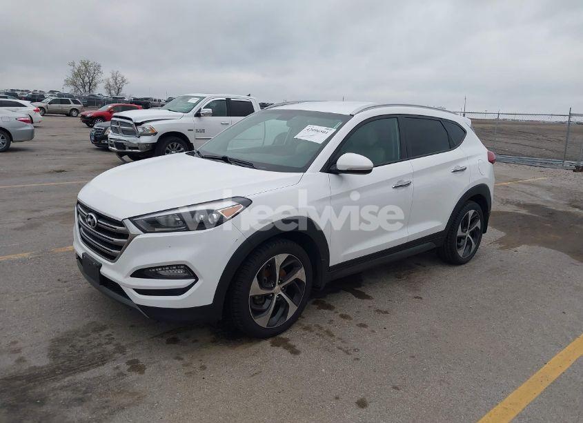 Photo 2 of 2016 Hyundai Tucson LIMITED (VIN KM8J33A2XGU037231)